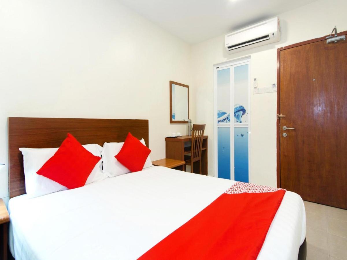Lawten Hotel Малакка Экстерьер фото